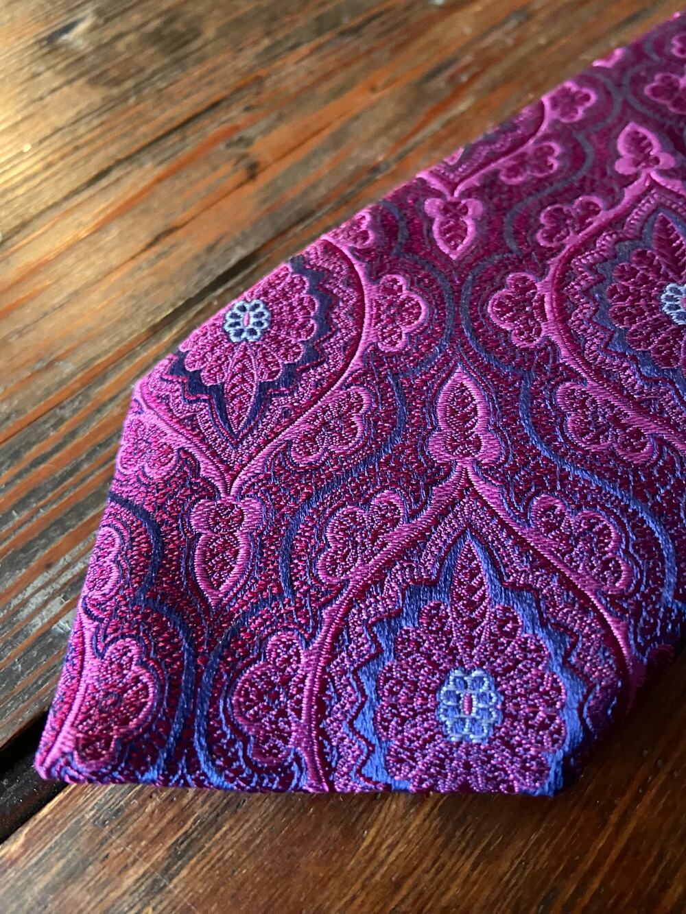 CHARLES TYRWHITT Pink Brocade Luxury English Tie (NWT)